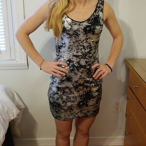 Gorgeous cocktail dress
